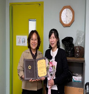 배진영 활동가, 전도영 활동가 2025년 경기도의회장상 수상!